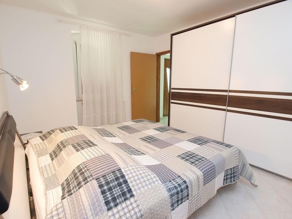 Apartments Milan 1457 Ровинь Экстерьер фото